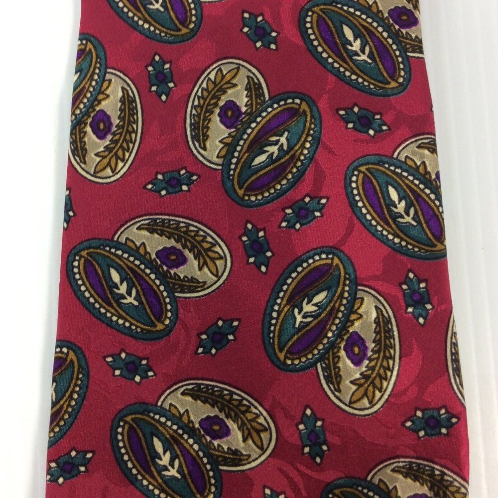 Stonehenge Mens Tie 4 in W x L 56 Silk Burgundy Silver Green Purple Geometric - Picture 4 of 10